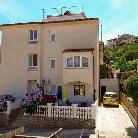 In * Mali Losinj